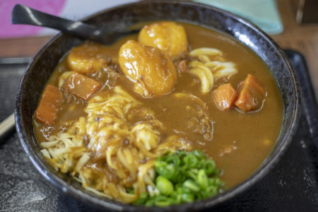 坂出市加茂町『こだわり麺や』の讃岐カレーうどん