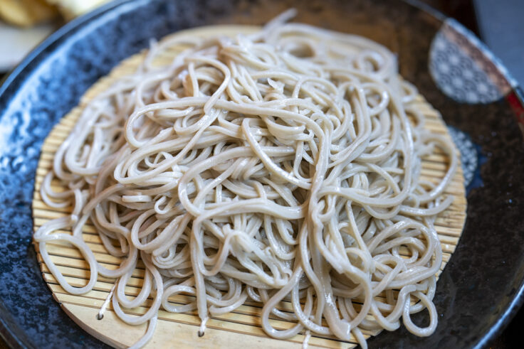 和カフェ織部の天ざる蕎麦