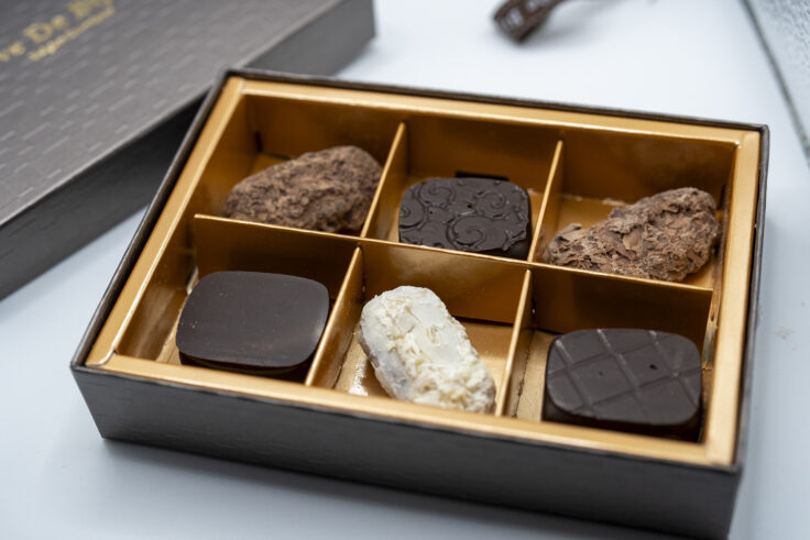 Rêve De Bijoux（レーヴドゥビジュー）-belgian chocolate-のPraline＆Truffe プラリントリュフ 6個1