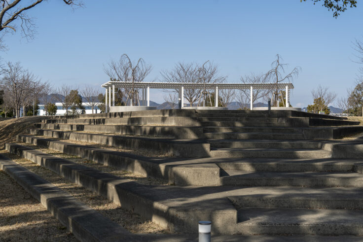 大鵬薬品工業(株) 北島工場の花見公園21