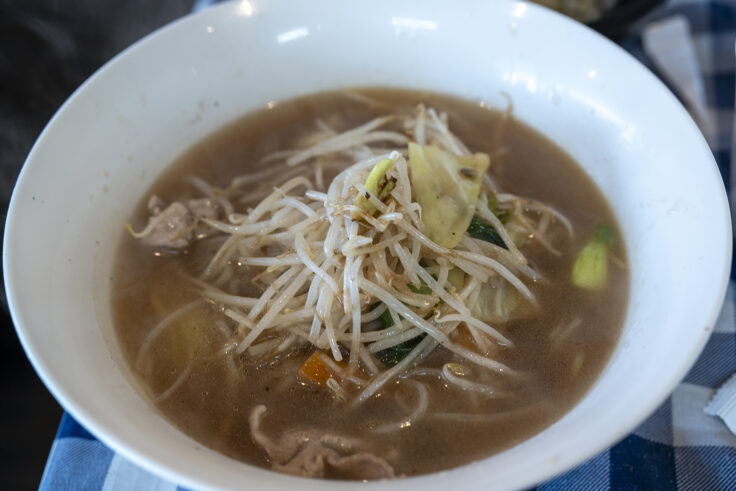 画像 芳蘭の肉モヤシ炒めラーメン