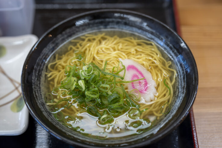 画像 なりや国分寺店のラーメン1