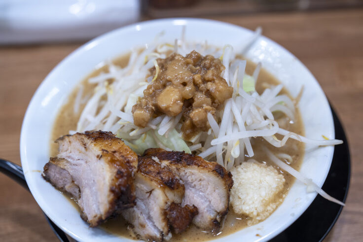 画像 ラーメンチョモランマの小ラーメン