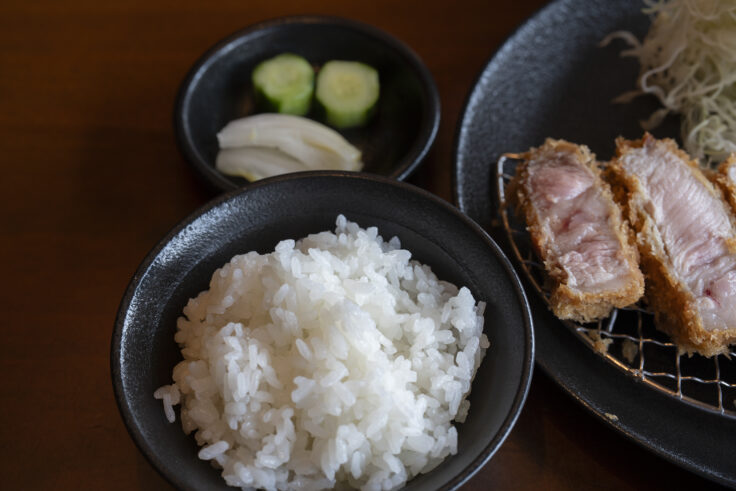 画像 とんかつ行天のプレミアムロースかつ定食2