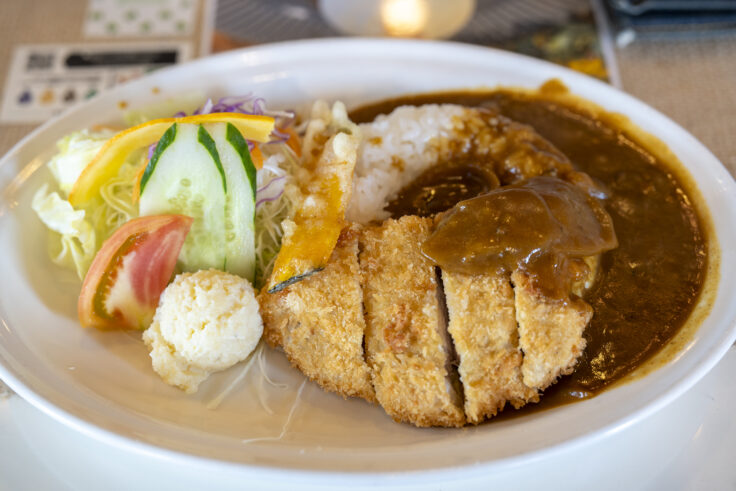 画像 喫茶カフェテリアのカツカレー