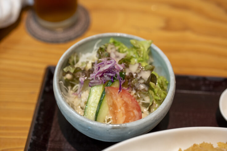 とんかつ＆ステーキまつ家のサラダ
