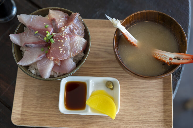 さぬき市津田町うえちゃんのハマチ