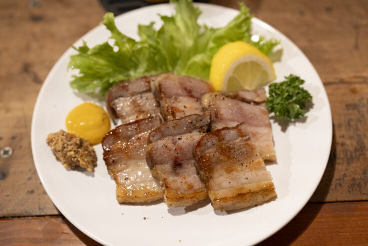 大衆食堂コペンハーゲンの自家製ベーコン