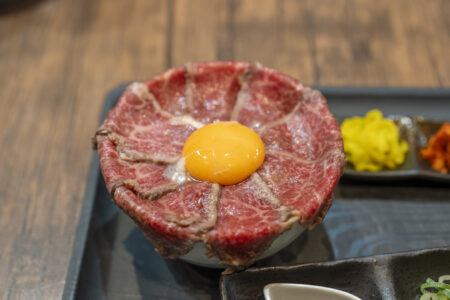 肉たらしぃのローストビーフ丼2