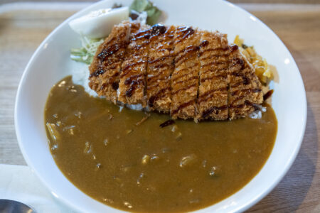 茶谷食堂のカツカレー