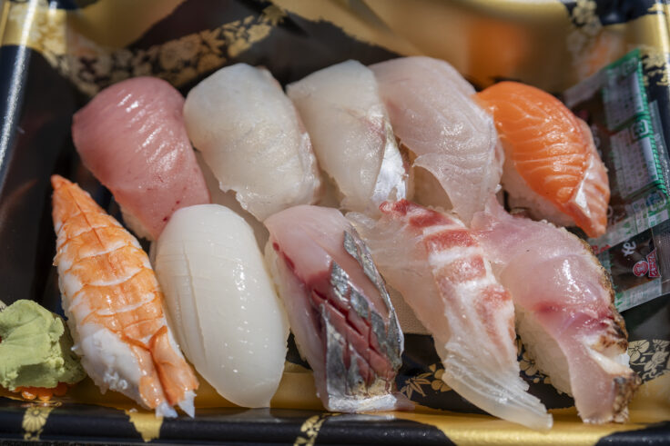 画像 讃岐志度港 小方鮮魚店の寿司