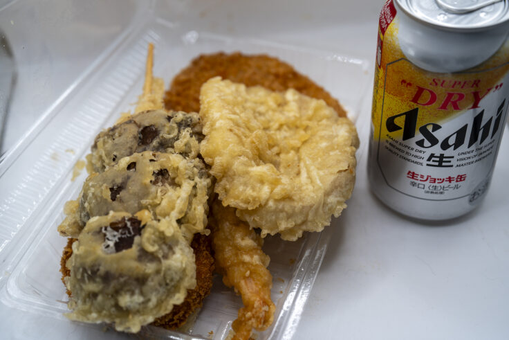 画像 セルフうどんさくらんぼの揚げ物