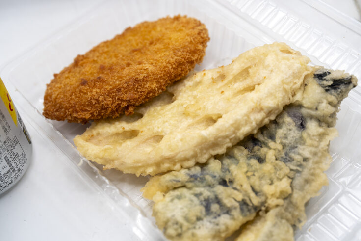 画像 朝ビールとうどん屋の揚げ物2