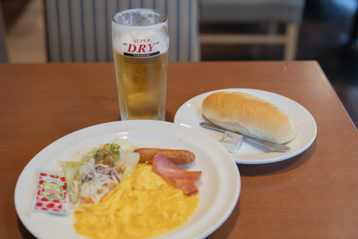 画像 ガストの生ビールとモーニング