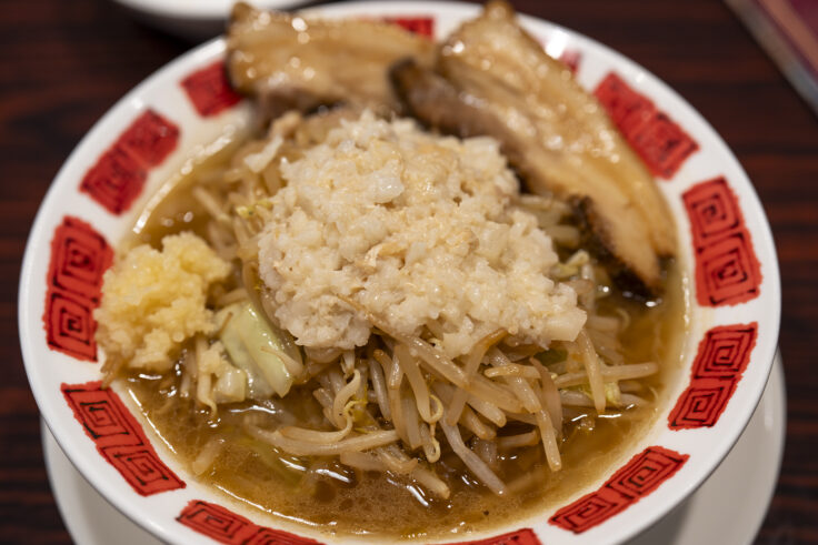 画像 背脂夏の陣「厚切り焼豚のバミ郎そば」