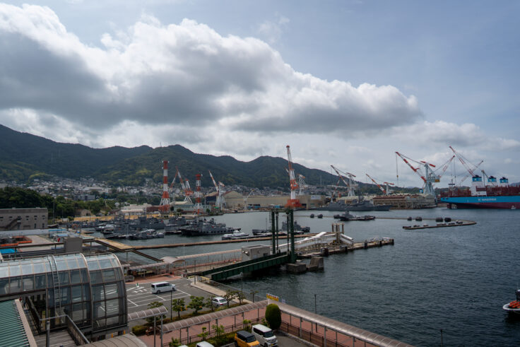 画像 大和ミュージアム呉港展望テラスから見た呉港