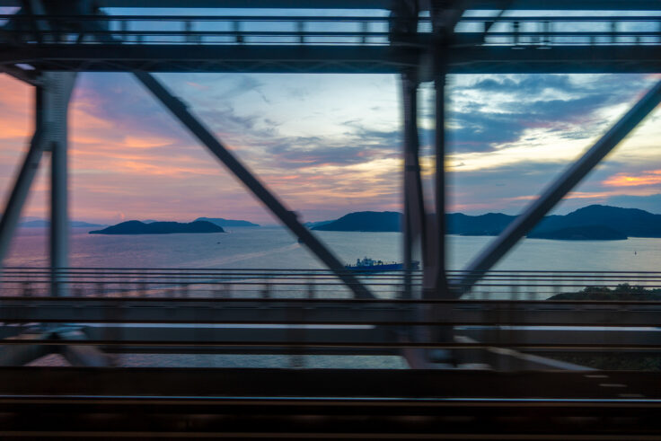 画像 マリンライナーからの夕焼け