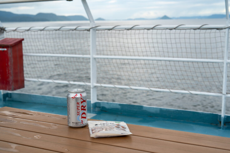 画像 フェリーでビール