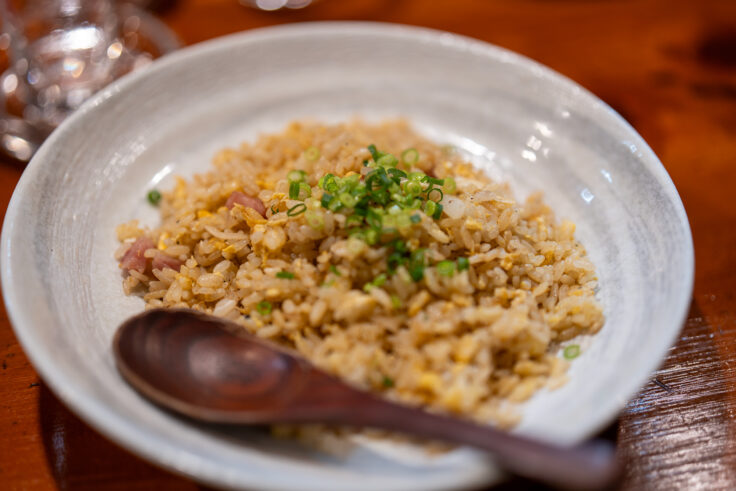 画像 やきとりまんるいのチャーハン