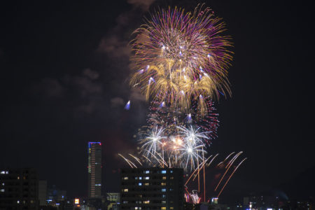 どんどん高松花火比較明合成