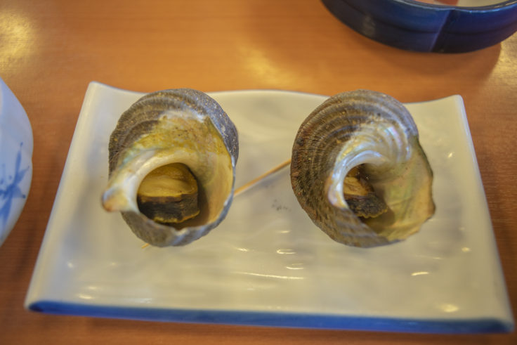 びんび家のサザエ壺焼き