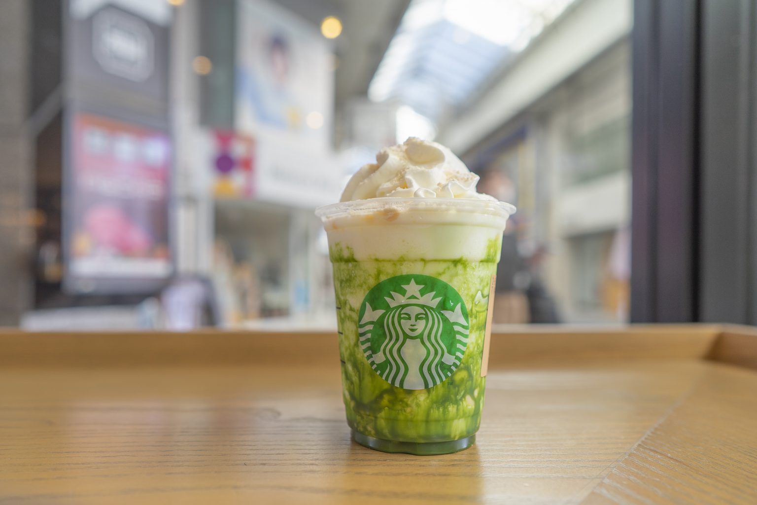 スタバ47jimotoフラペチーノ 香川和三盆抹茶にしぃまいフラペチーノ 旅カメラ スタバ47jimotoフラペチーノ 香川和三盆抹茶にしぃまいフラペチーノ 旅カメラ