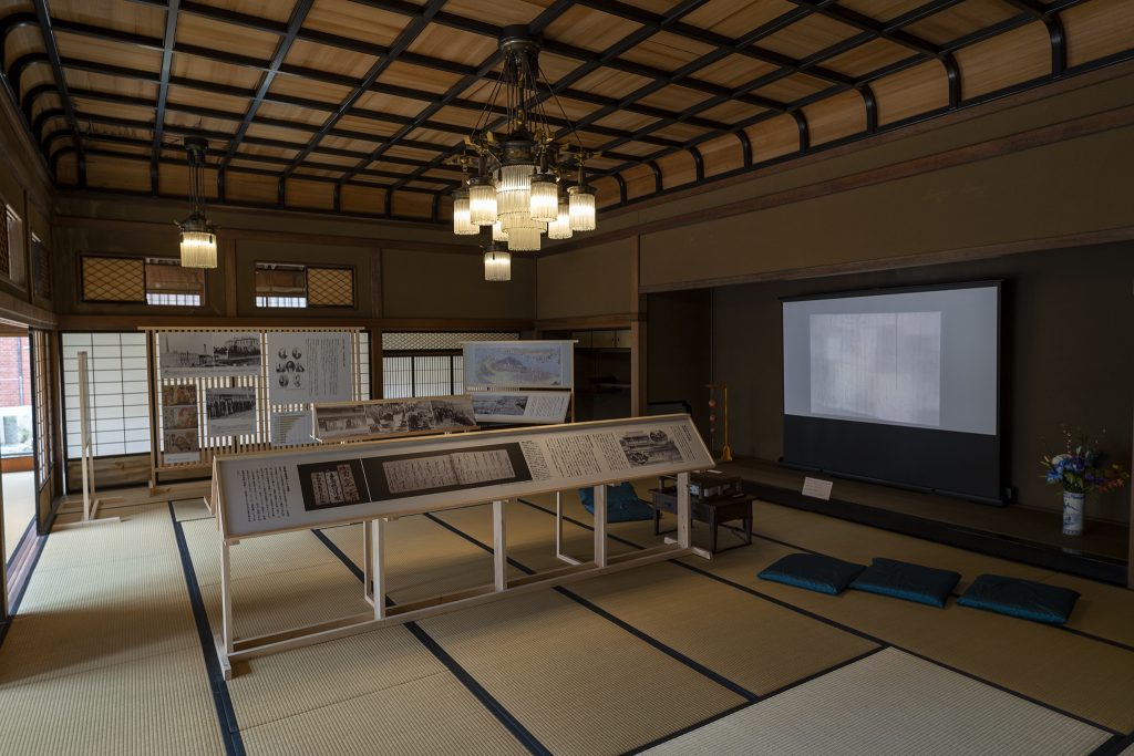 多度津町「合田邸」 旅カメラ