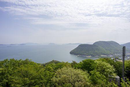 瀬戸内海歴史民俗資料館展望台から見た瀬戸内海2