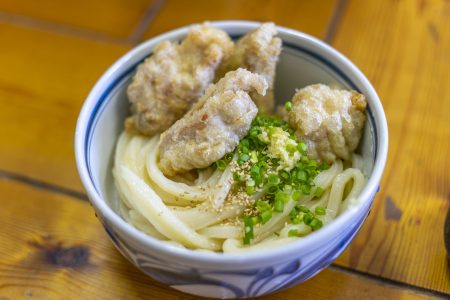 手打うどん麦蔵のかしわぶっかけ大