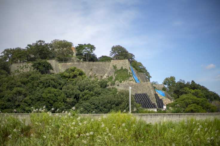 丸亀城の石垣崩落