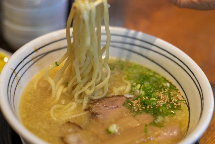 拉麺ひらりの塩ラーメンリフトアップ