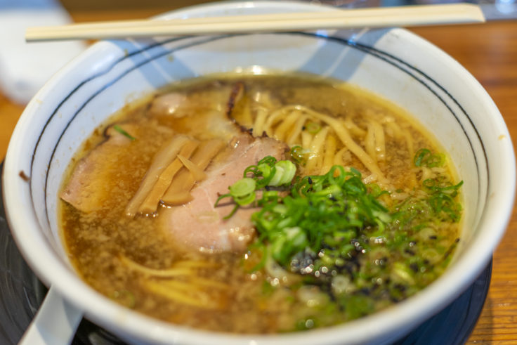 拉麺ひらりの醤油ラーメン