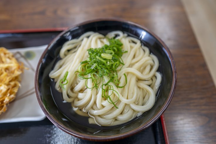 なりや上福岡店のかけうどん