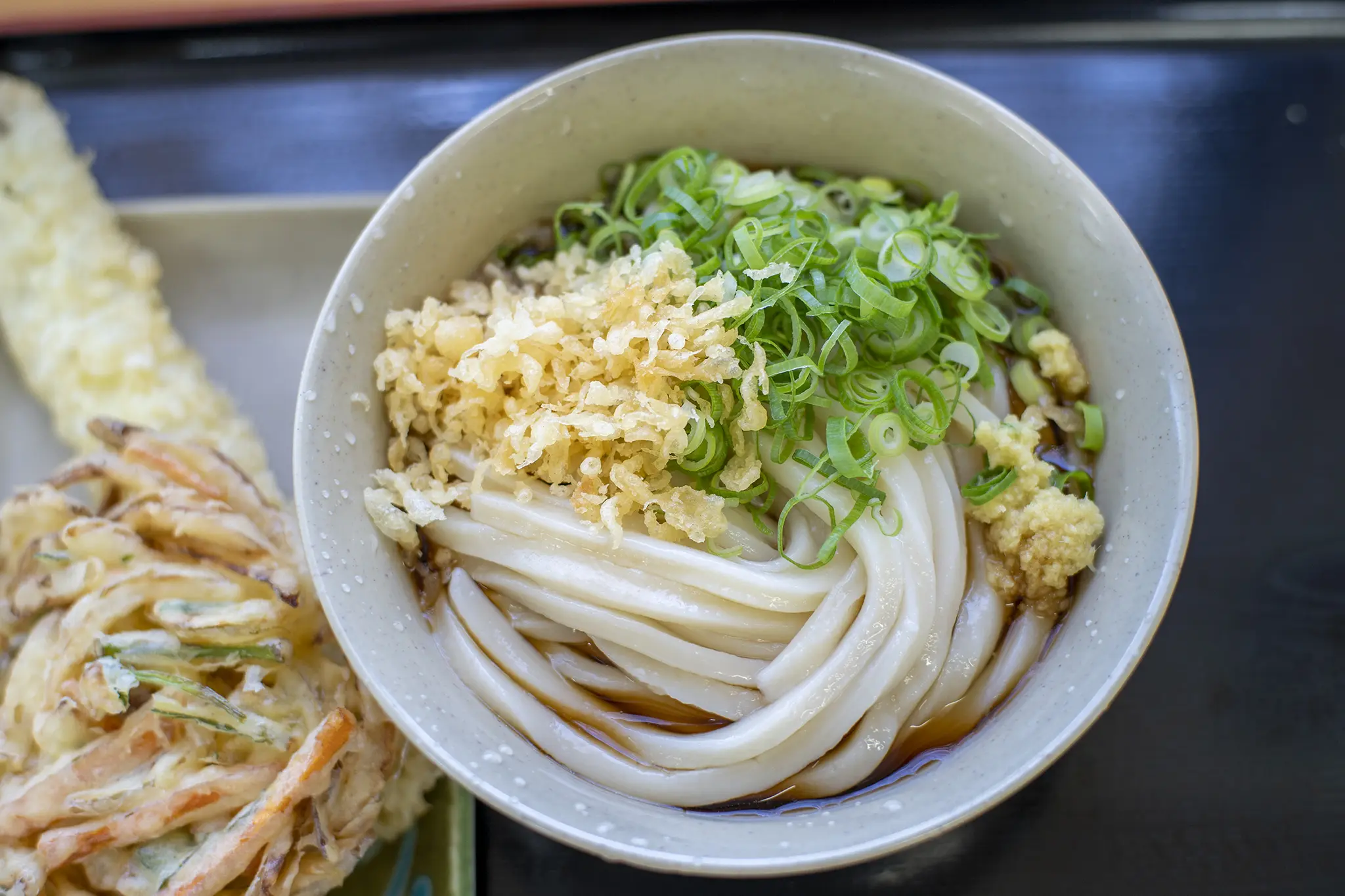 高松市春日町の手打ちうどん「ますや」 | 旅カメラ