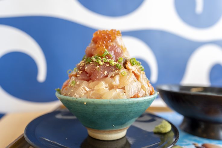 大渦食堂の海鮮てっぺん丼