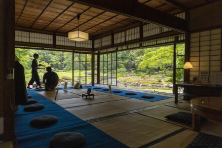 無鄰菴母屋のカフェ