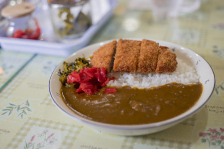 カフェ・ド・サンティエのビーフカツカレー